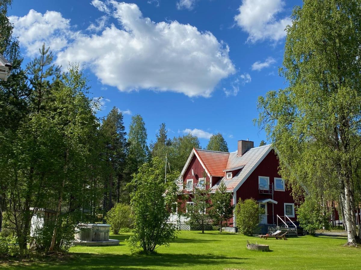 Änglagård - Holzhäuser&Bed&Breakfast Gargnäs Exterior foto